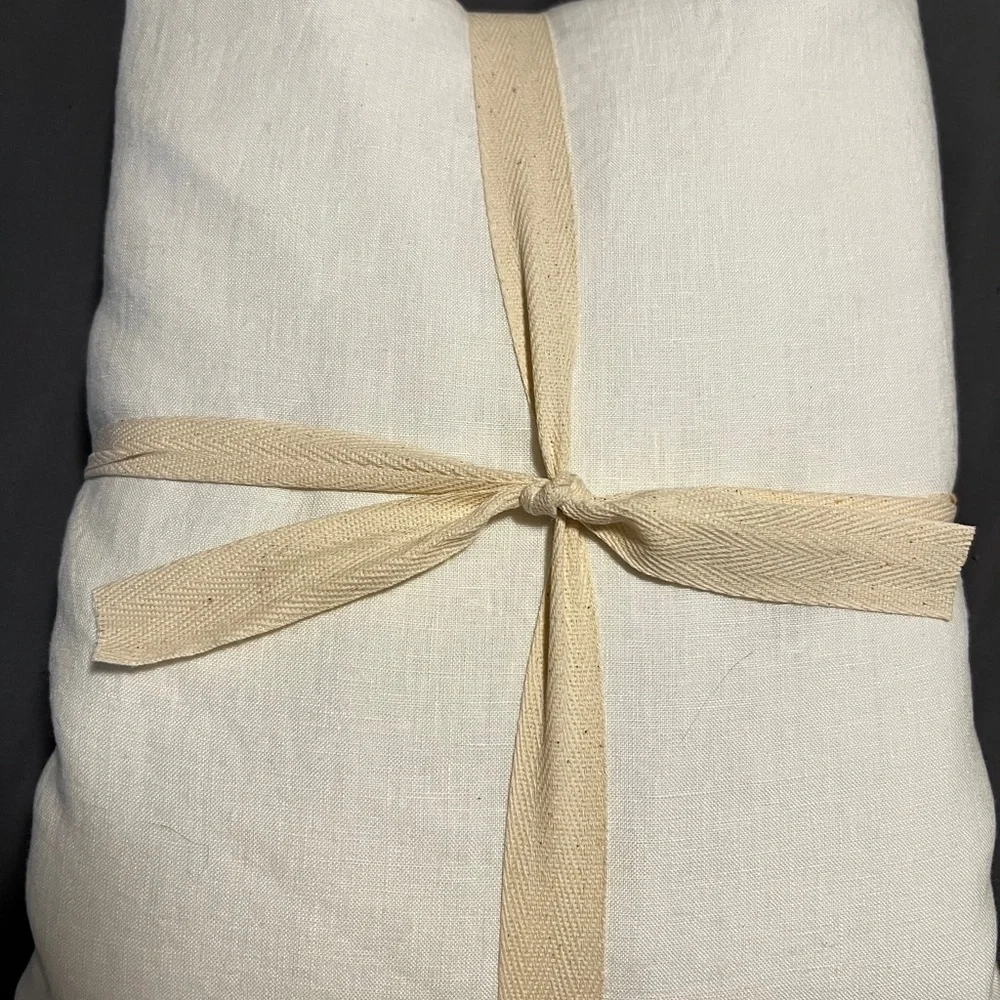 NWT Pottery Barn 100% linen Blackout Curtain Ivory